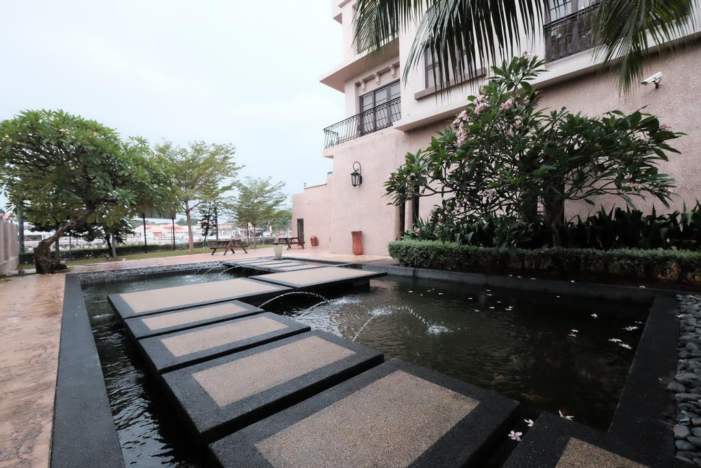 Luxury On Melaka River Exterior foto
